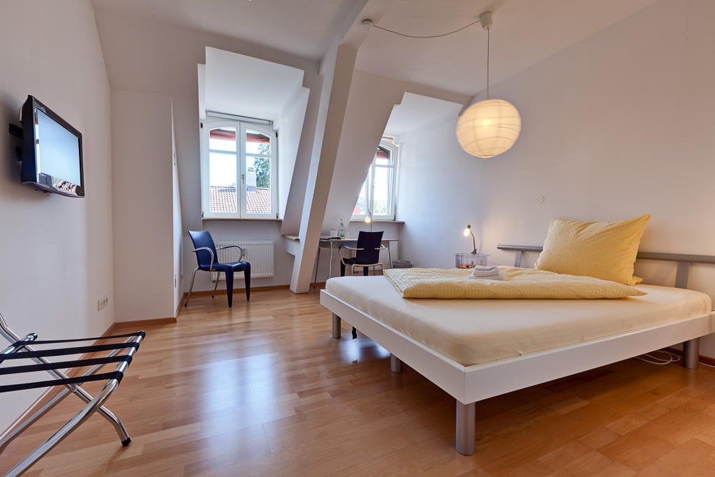 Pensionsieben Das andere Hotel Lörrach Zimmer foto